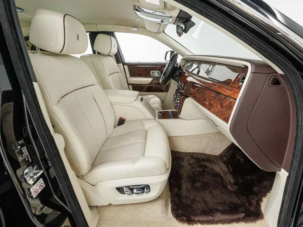 Rolls-Royce Phantom VIII * TWIN COACHLINE * 06/2018-photo-18