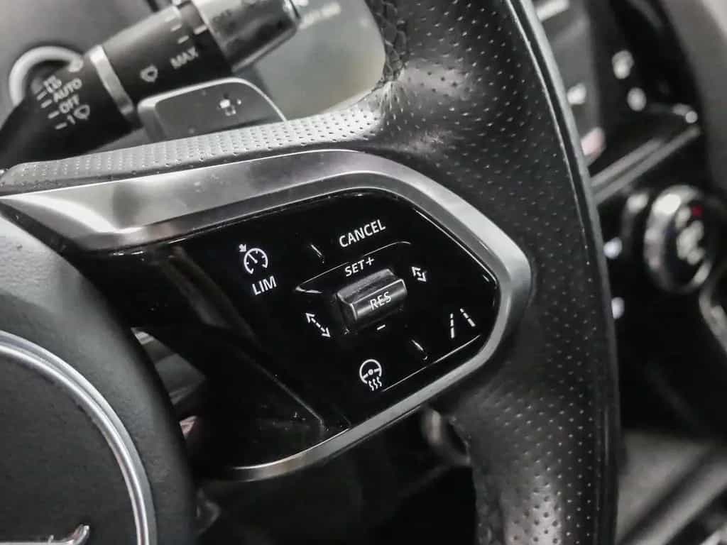 Jaguar E-Pace R-Dynamic SE AWD D200 Mild-Hybrid EU6d AD 04/2021-photo-12