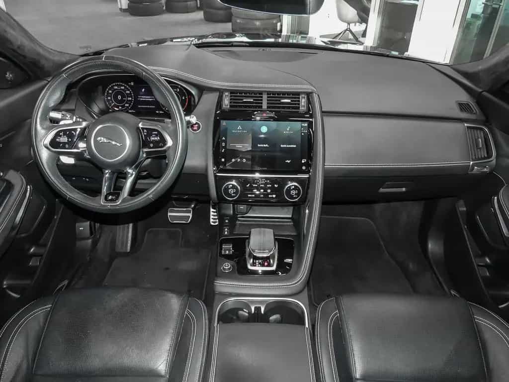 Jaguar E-Pace R-Dynamic SE AWD D200 Mild-Hybrid EU6d AD 04/2021-photo-3