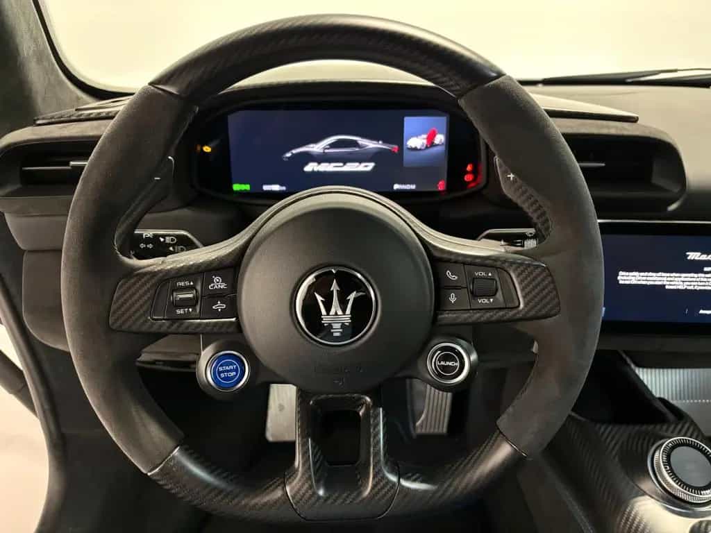 Maserati MC20 DCT facelift (240 km!) 02/2023-photo-8