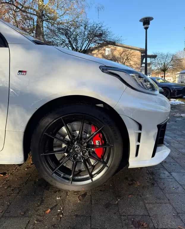Toyota Yaris GR-SCHMIEDERÄDER-CONVENIENCE PAKET-SOFORT! 10/2024-photo-2