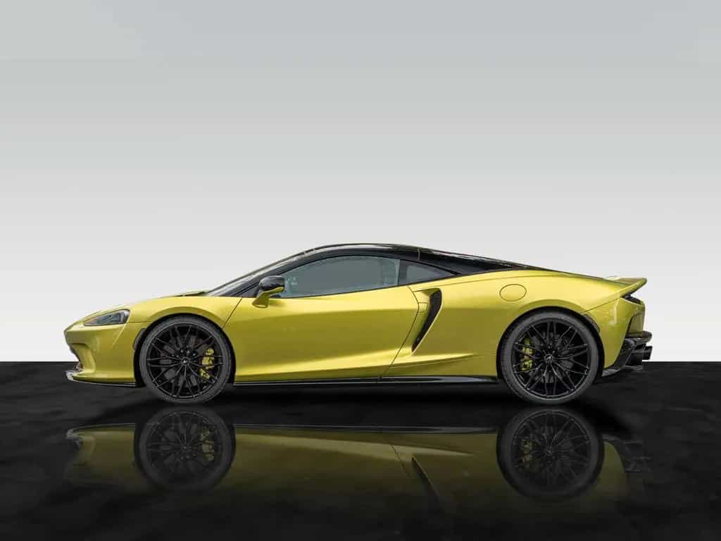 McLaren GT | Flux Green | Premium Pack 08/2025-photo-12