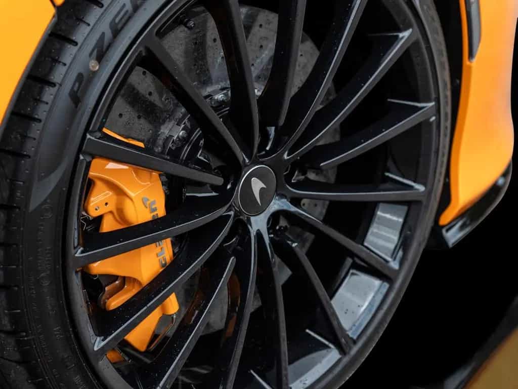 McLaren GT | McLaren Orange | Premium Pack 08/2025-photo-15