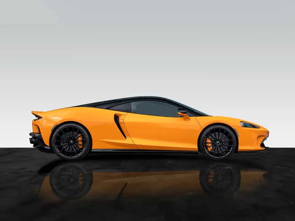 McLaren GT | McLaren Orange | Premium Pack 08/2025-photo-6