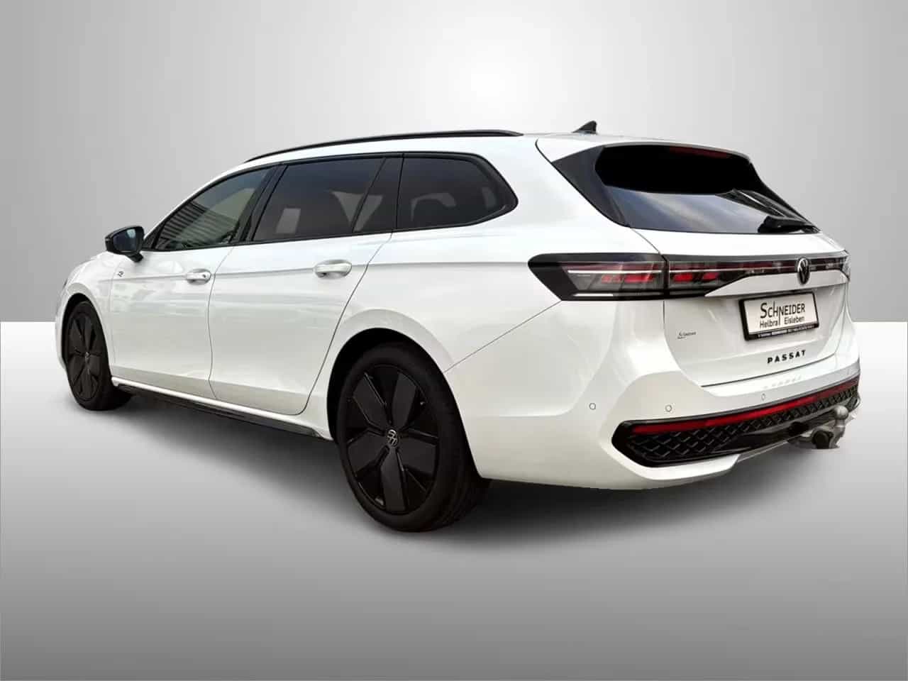 Volkswagen Passat Variant 02/2024-photo-2