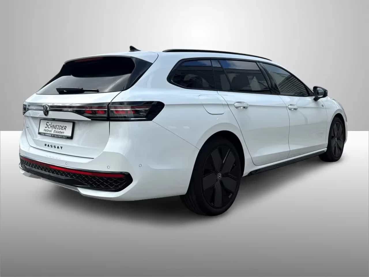 Volkswagen Passat Variant 02/2024-photo-4