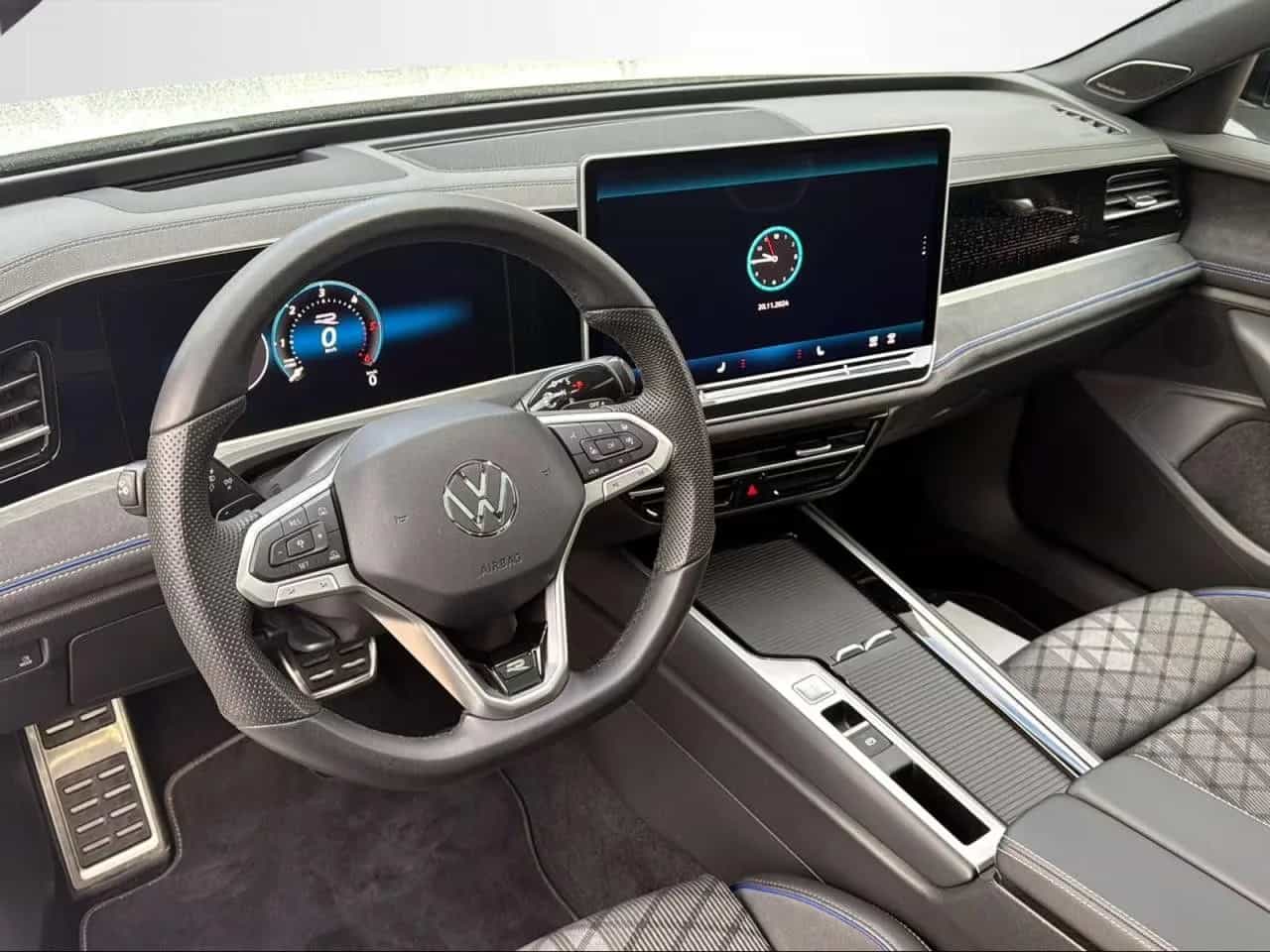 Volkswagen Passat Variant 02/2024-photo-7
