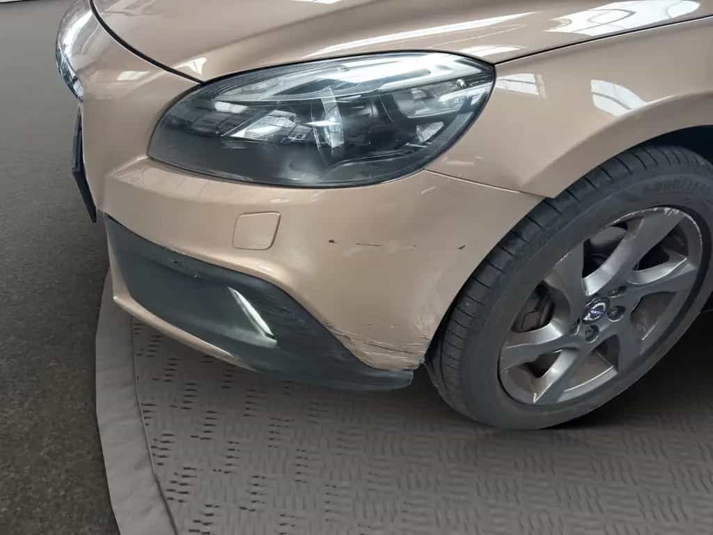 Volvo V40 Cross Country AUTOMATIK/TÜV NEU/LEDER/NAVI 03/2014-photo-10