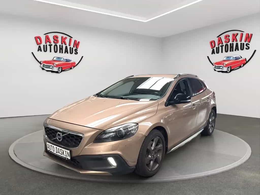Volvo V40 Cross Country AUTOMATIK/TÜV NEU/LEDER/NAVI 03/2014-photo-2