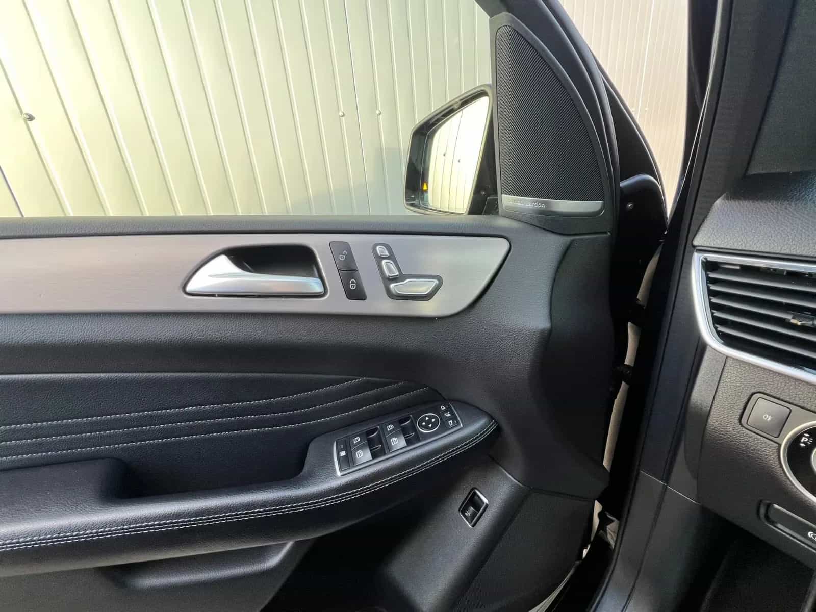 Mercedes-Benz GLE-Class 350 06/2018-photo-20