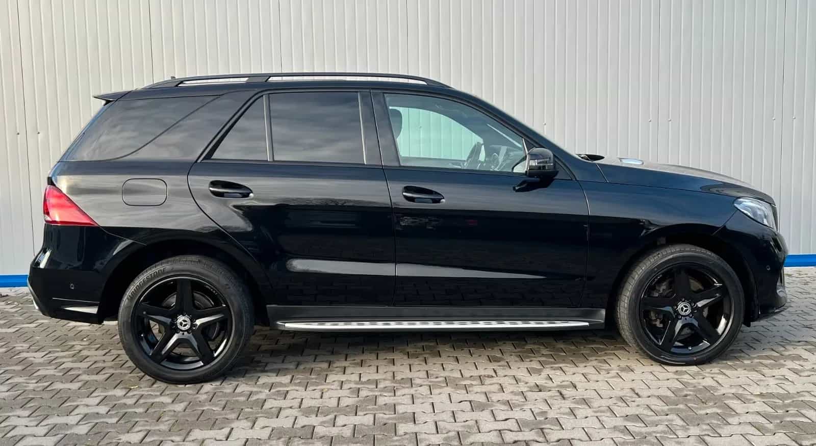 Mercedes-Benz GLE-Class 350 06/2018-photo-3