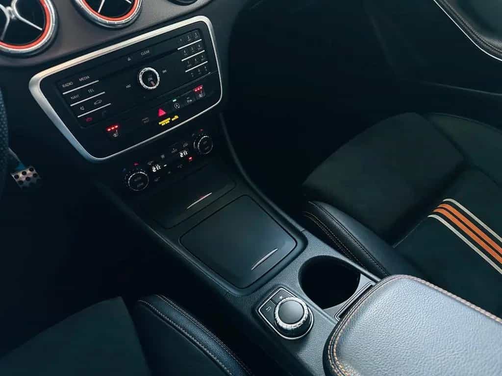 Mercedes-Benz CLA 250 Shooting Brake Aut 4-Matic 155kw | Orang 06/2016-photo-19
