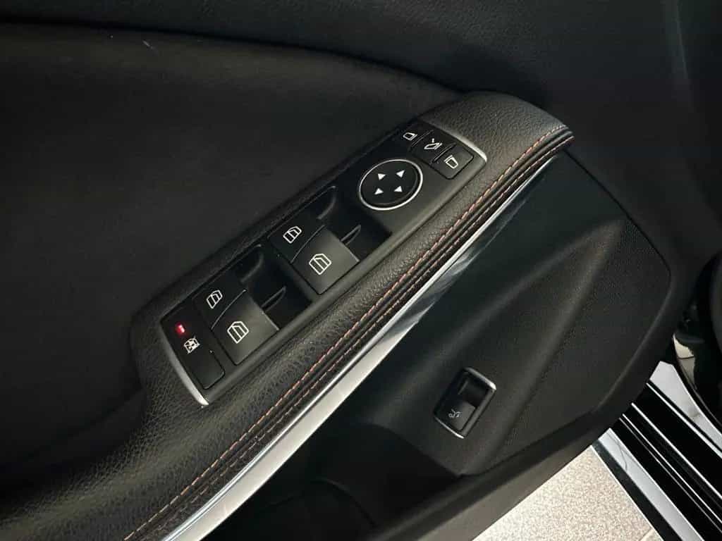 Mercedes-Benz CLA 250 Shooting Brake Aut 4-Matic 155kw | Orang 06/2016-photo-20