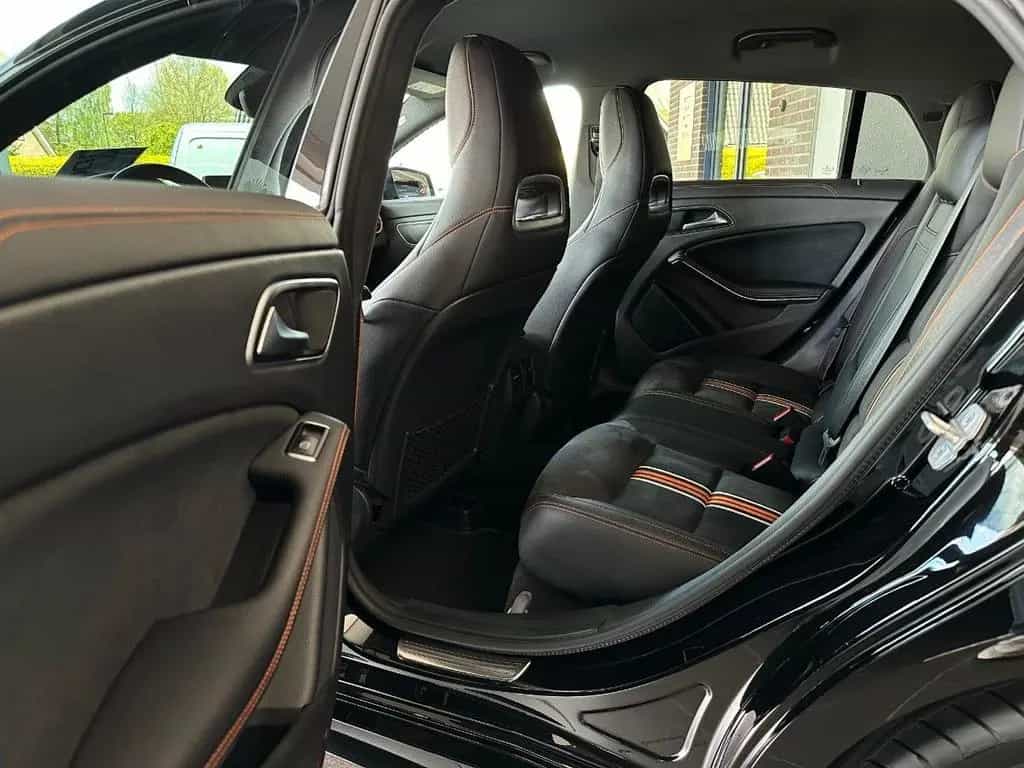Mercedes-Benz CLA 250 Shooting Brake Aut 4-Matic 155kw | Orang 06/2016-photo-23
