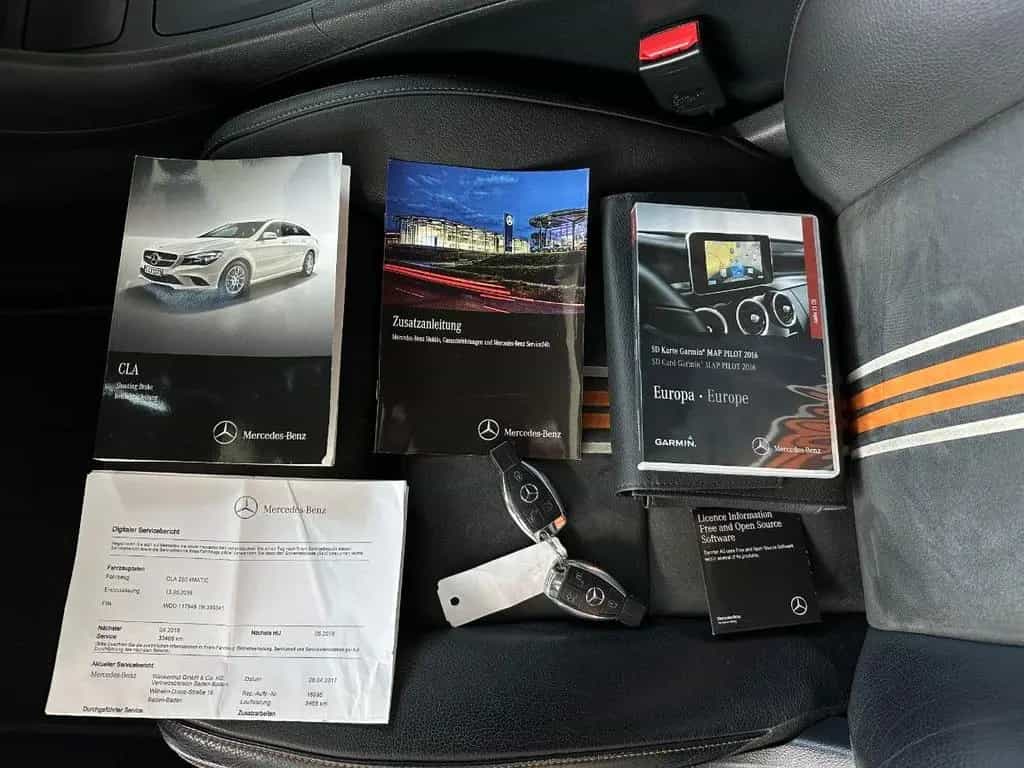 Mercedes-Benz CLA 250 Shooting Brake Aut 4-Matic 155kw | Orang 06/2016-photo-25