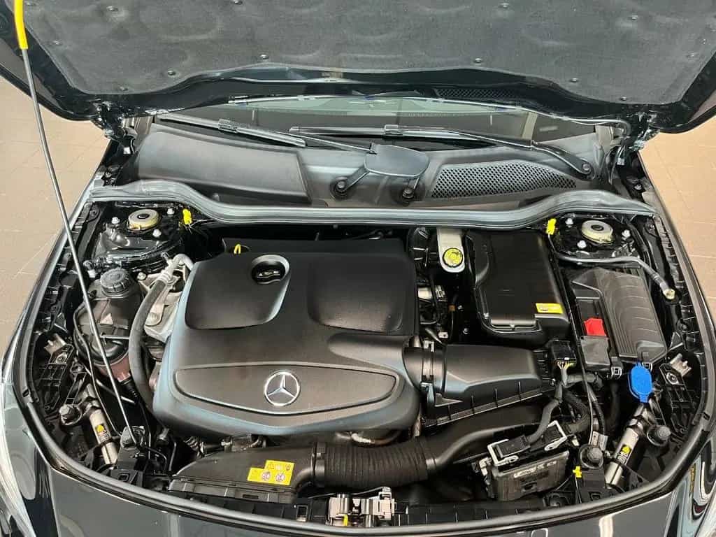 Mercedes-Benz CLA 250 Shooting Brake Aut 4-Matic 155kw | Orang 06/2016-photo-28