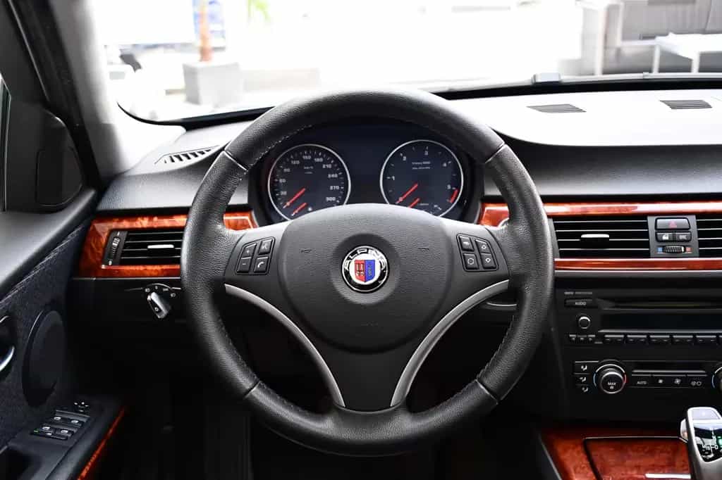 ALPINA D3 2.0 Bi-Turbo SWITCH-TRONIC Limo Schiebedach 01/2011-photo-12