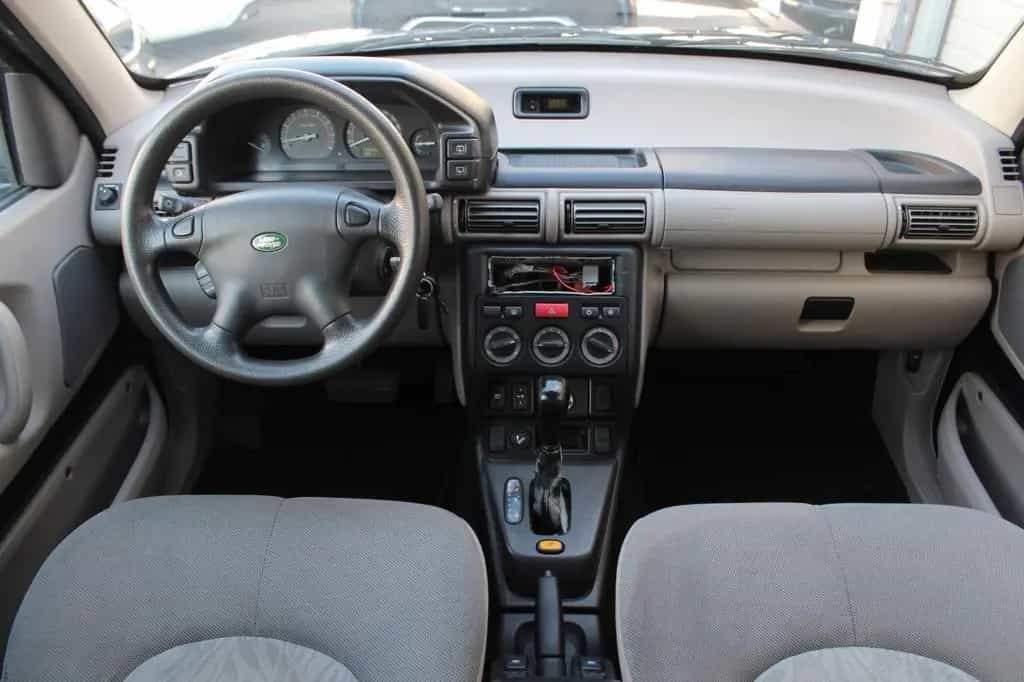 Land Rover Freelander 2.5 V6 Aut. Station Wagon E Klima*AHK 01/2003-photo-14