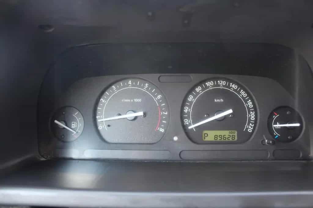 Land Rover Freelander 2.5 V6 Aut. Station Wagon E Klima*AHK 01/2003-photo-16