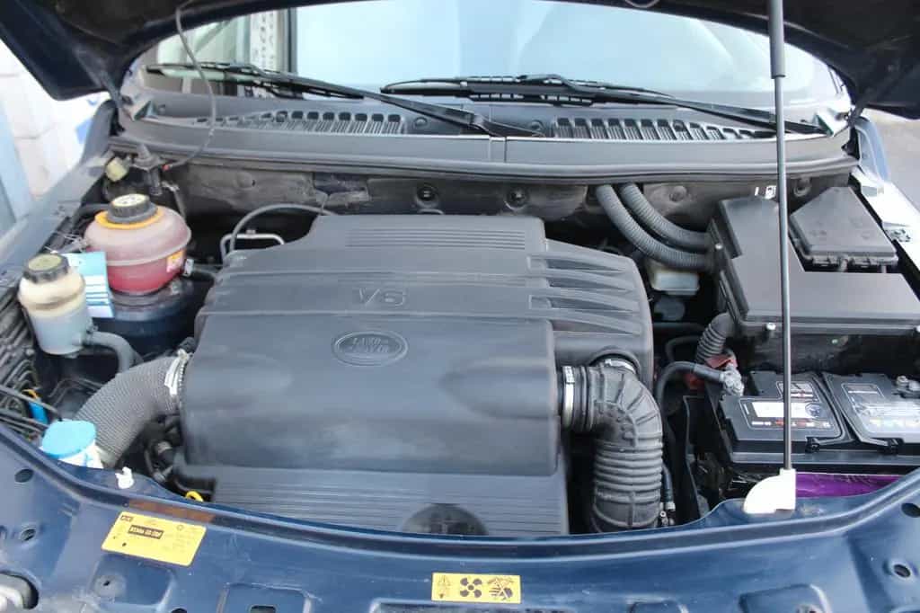 Land Rover Freelander 2.5 V6 Aut. Station Wagon E Klima*AHK 01/2003-photo-23
