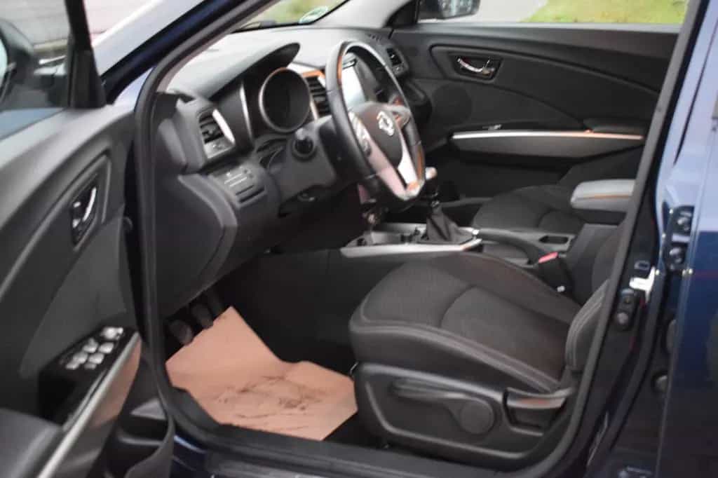 Ssangyong Tivoli 1.6 e-XGi 160 QUARTZ 2WD SHZ*NAVI*SCHECKH 08/2017-photo-8