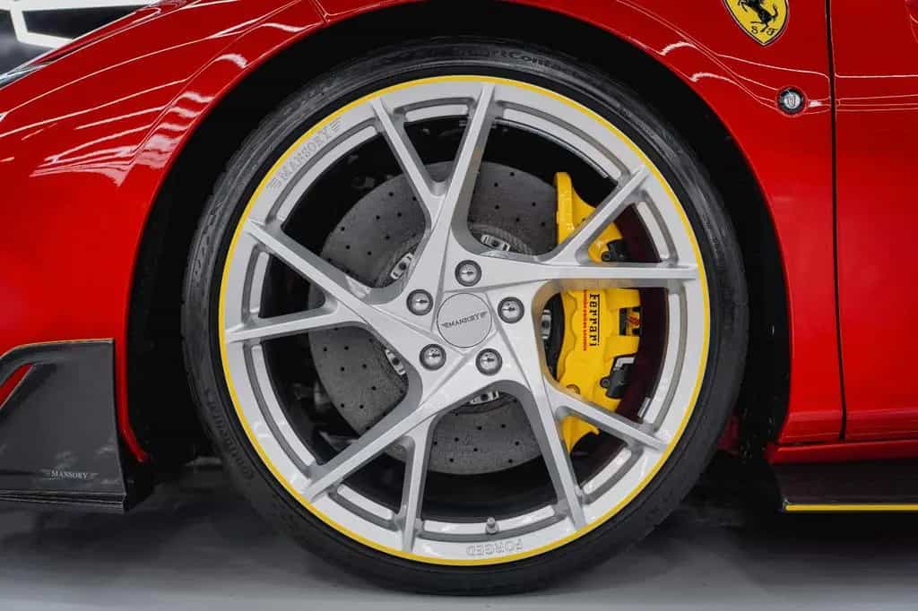 Ferrari F8 Spider MANSORY CARBON SOFTKIT 02/2022-photo-11