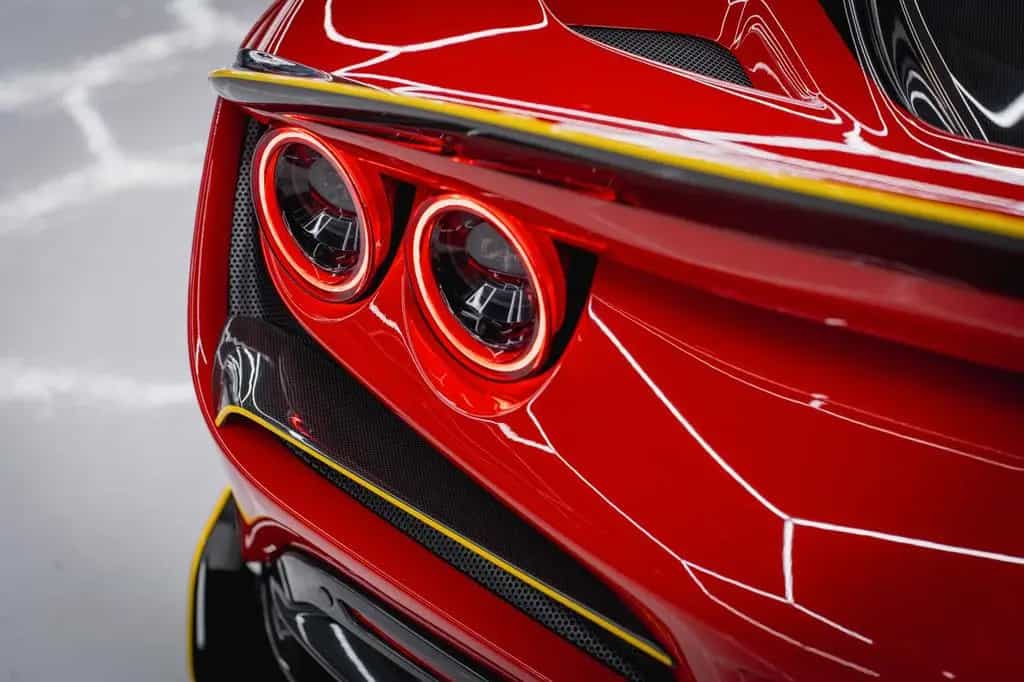 Ferrari F8 Spider MANSORY CARBON SOFTKIT 02/2022-photo-19