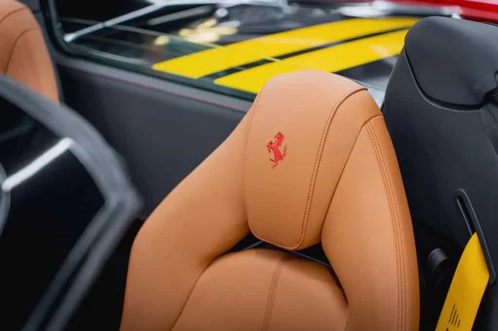 Ferrari F8 Spider MANSORY CARBON SOFTKIT 02/2022-photo-28