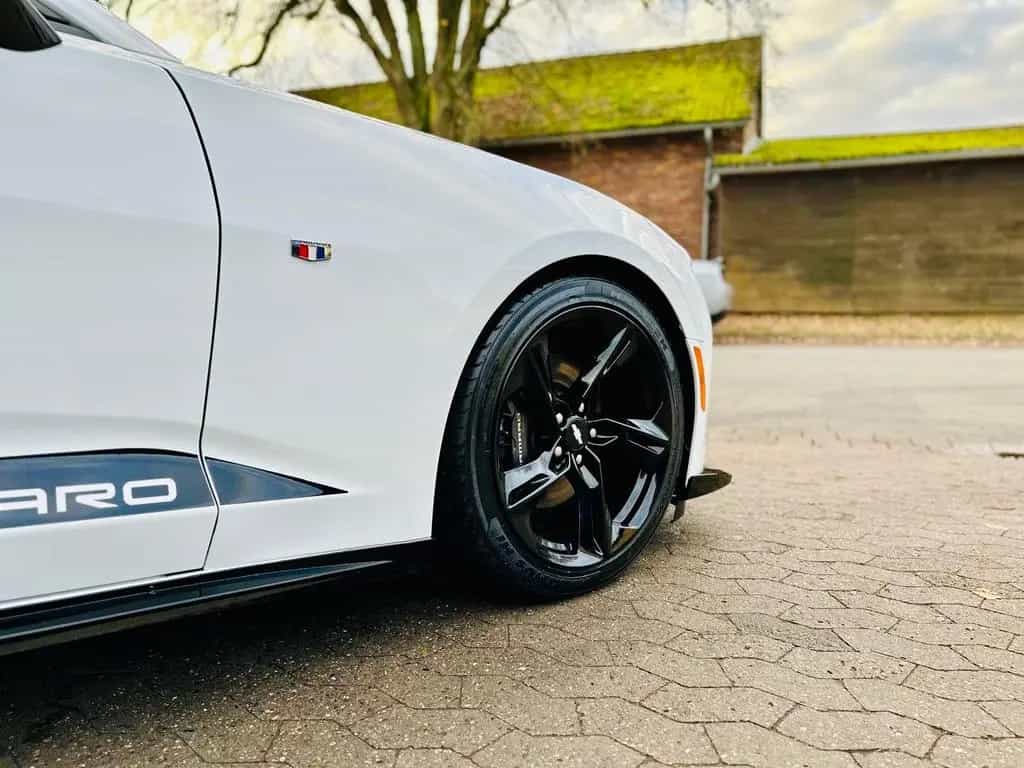 Chevrolet CABRIO*6,2L V8*SS*HEADUP*BREMBO*XENON*GARANTIE* 11/2019-photo-16