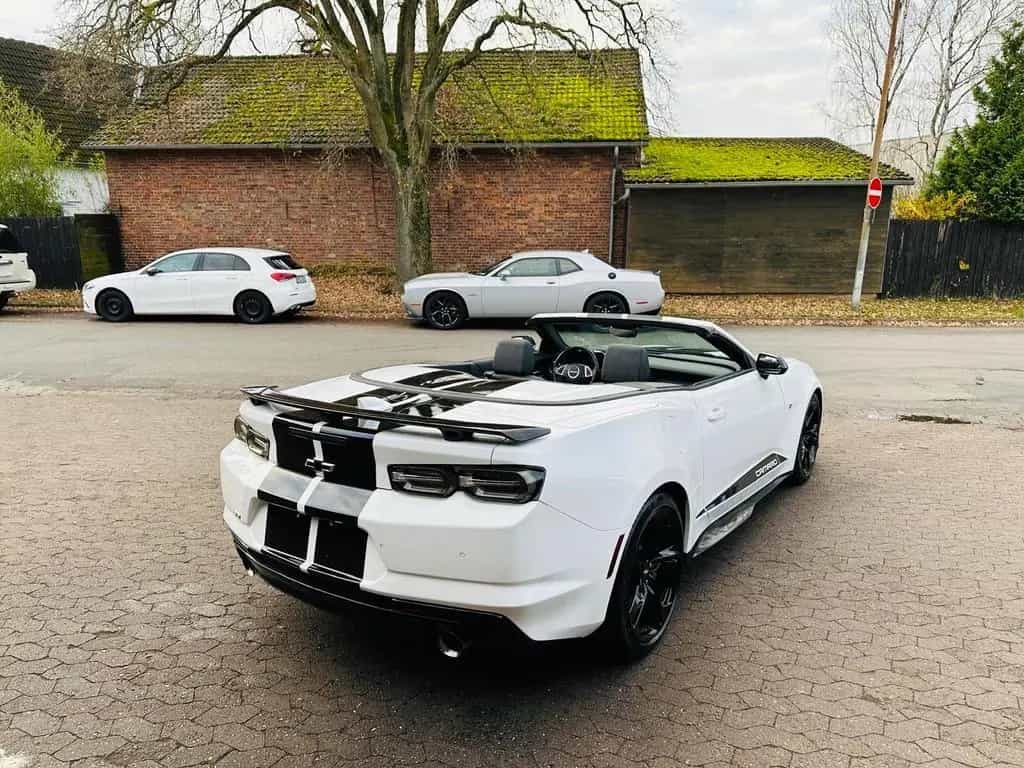 Chevrolet CABRIO*6,2L V8*SS*HEADUP*BREMBO*XENON*GARANTIE* 11/2019-photo-18