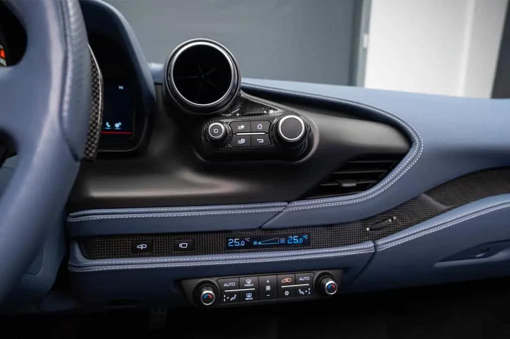 Ferrari F8 Spider LIFT JBL Carbon PPF  VAT Kamera 03/2021-photo-26