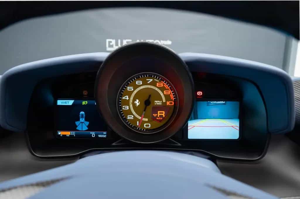 Ferrari F8 Spider LIFT JBL Carbon PPF  VAT Kamera 03/2021-photo-28