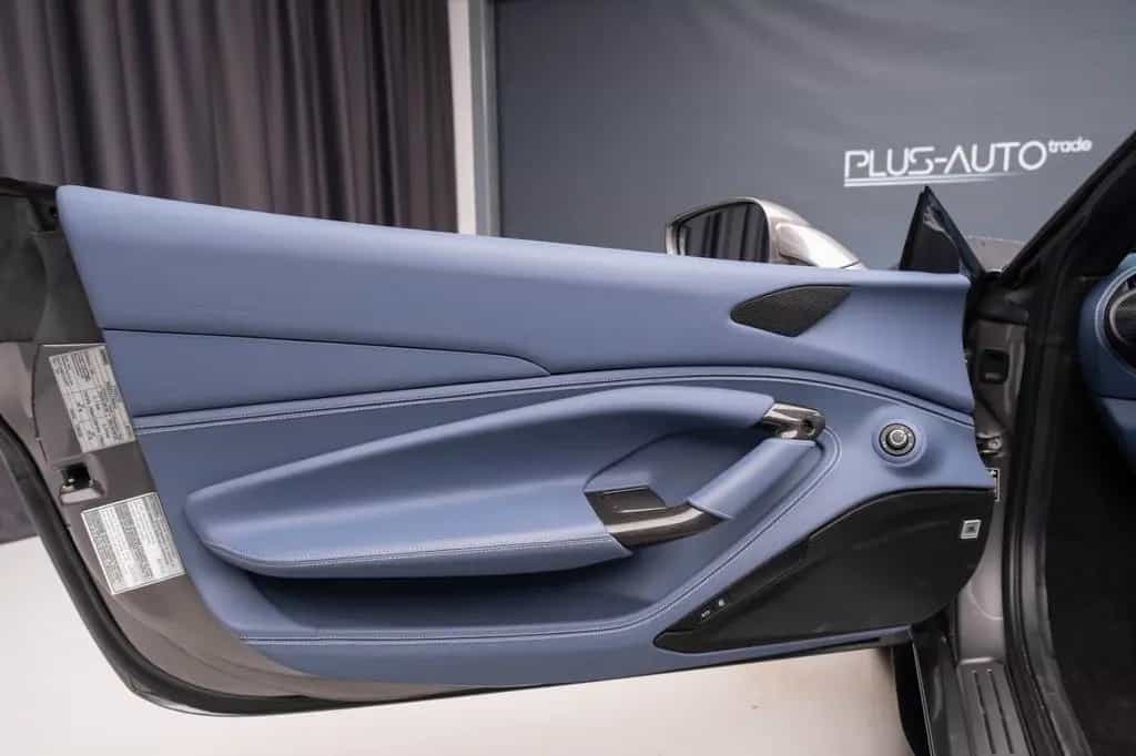 Ferrari F8 Spider LIFT JBL Carbon PPF  VAT Kamera 03/2021-photo-32