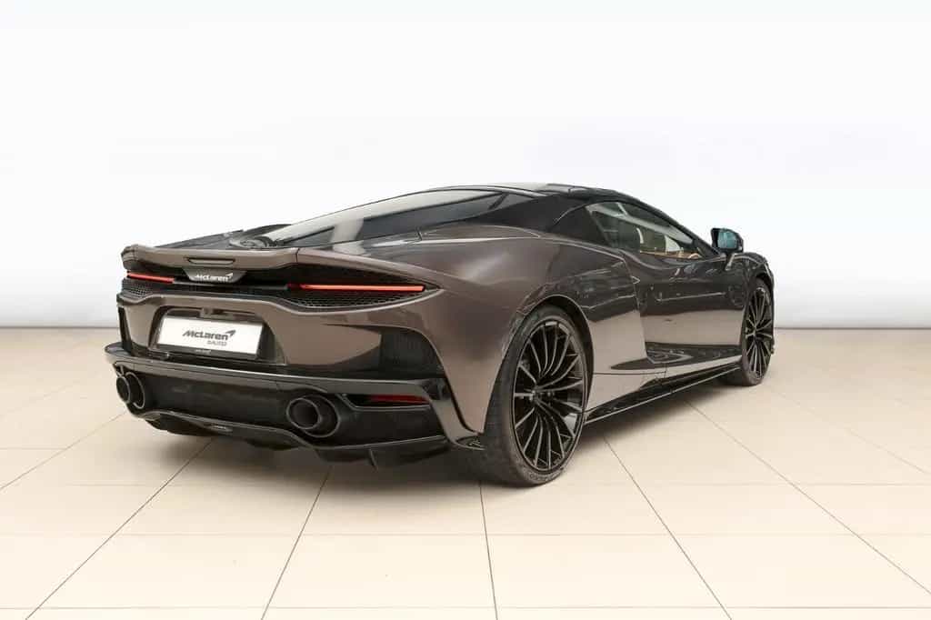 McLaren GT - Luxe - MSO Bespoke Gloss Argon 08/2023-photo-4