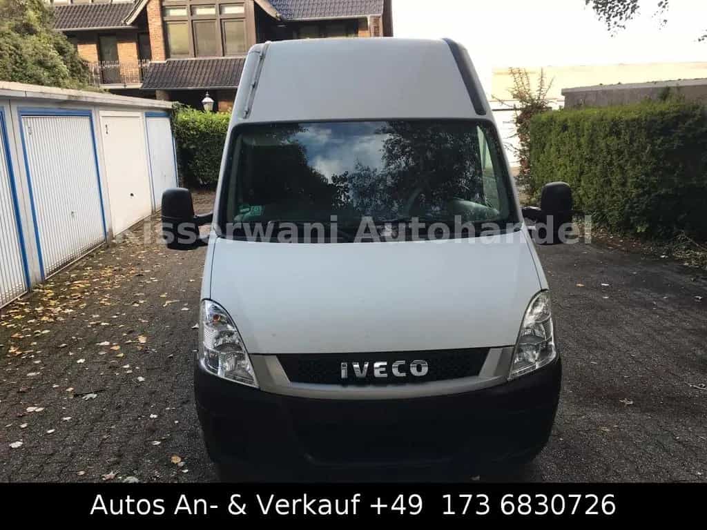 Iveco Daily 02/2011-photo-1