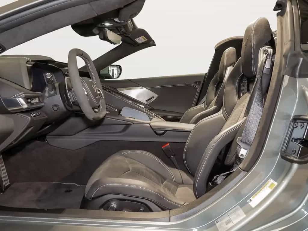 Corvette C8 Stingray Cabriolet 3LT Lift MR-Fahrwerk 03/2025-photo-13