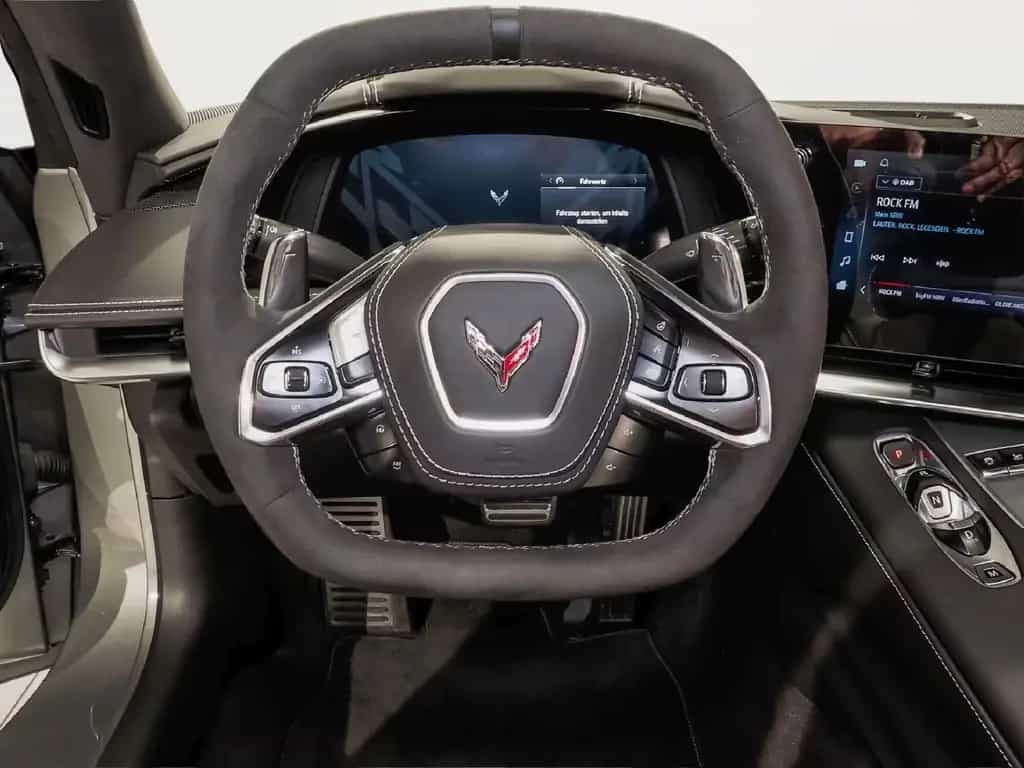 Corvette C8 Stingray Cabriolet 3LT Lift MR-Fahrwerk 03/2025-photo-18