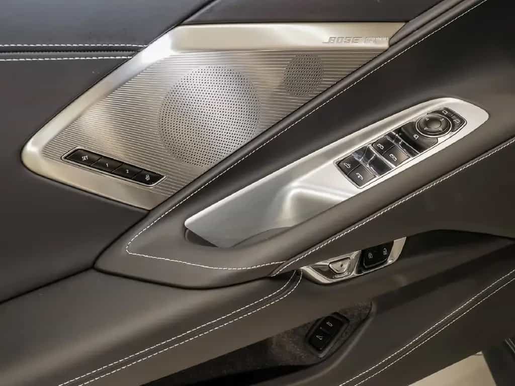 Corvette C8 Stingray Cabriolet 3LT Lift MR-Fahrwerk 03/2025-photo-21