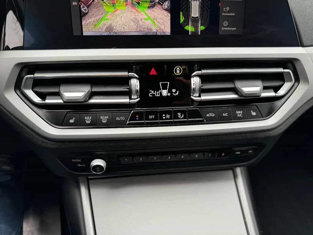 BMW 320 Baureihe 3 Touring 320 d/1.Hand/AHK/Navi 10/2020-photo-11