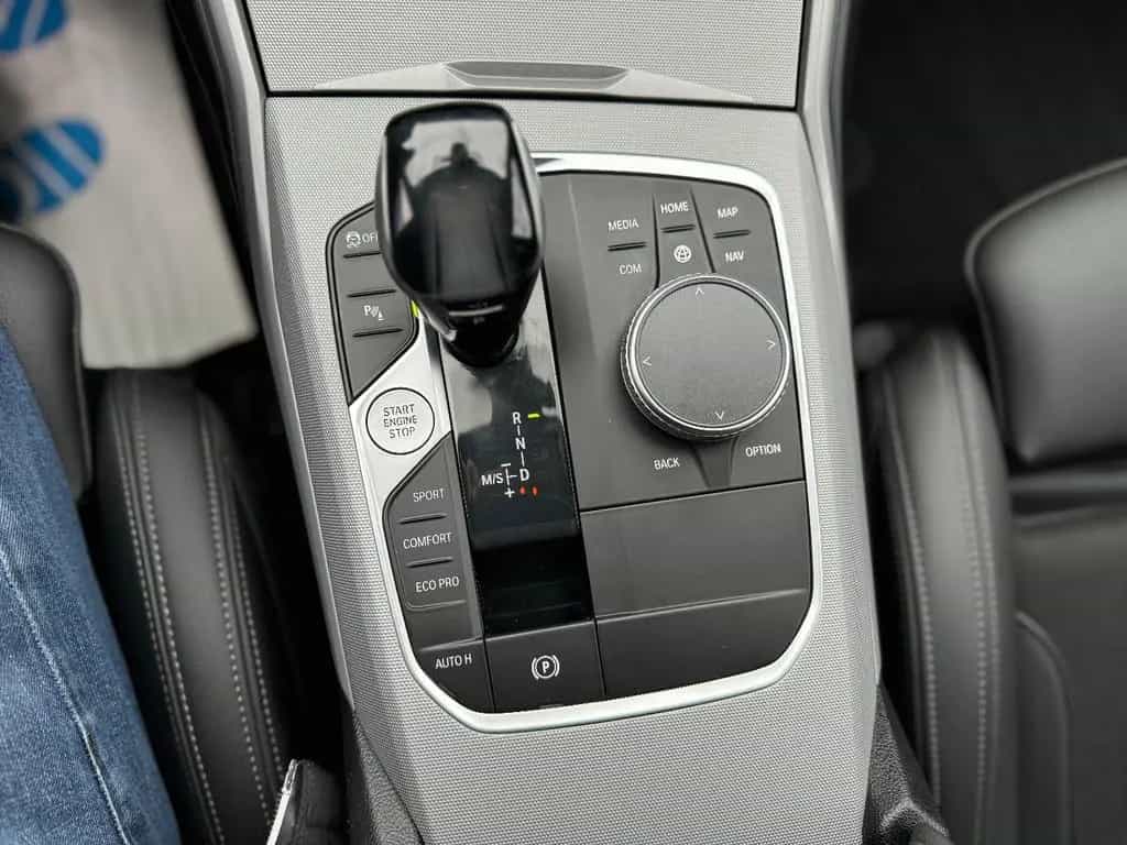 BMW 320 Baureihe 3 Touring 320 d/1.Hand/AHK/Navi 10/2020-photo-12