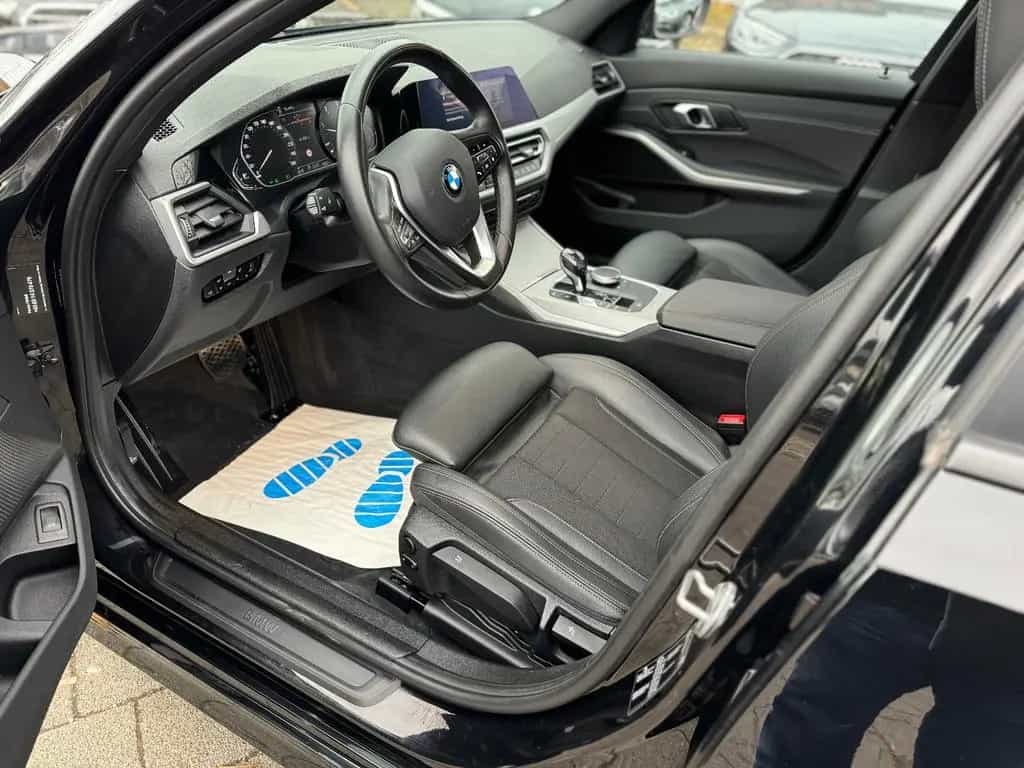 BMW 320 Baureihe 3 Touring 320 d/1.Hand/AHK/Navi 10/2020-photo-13