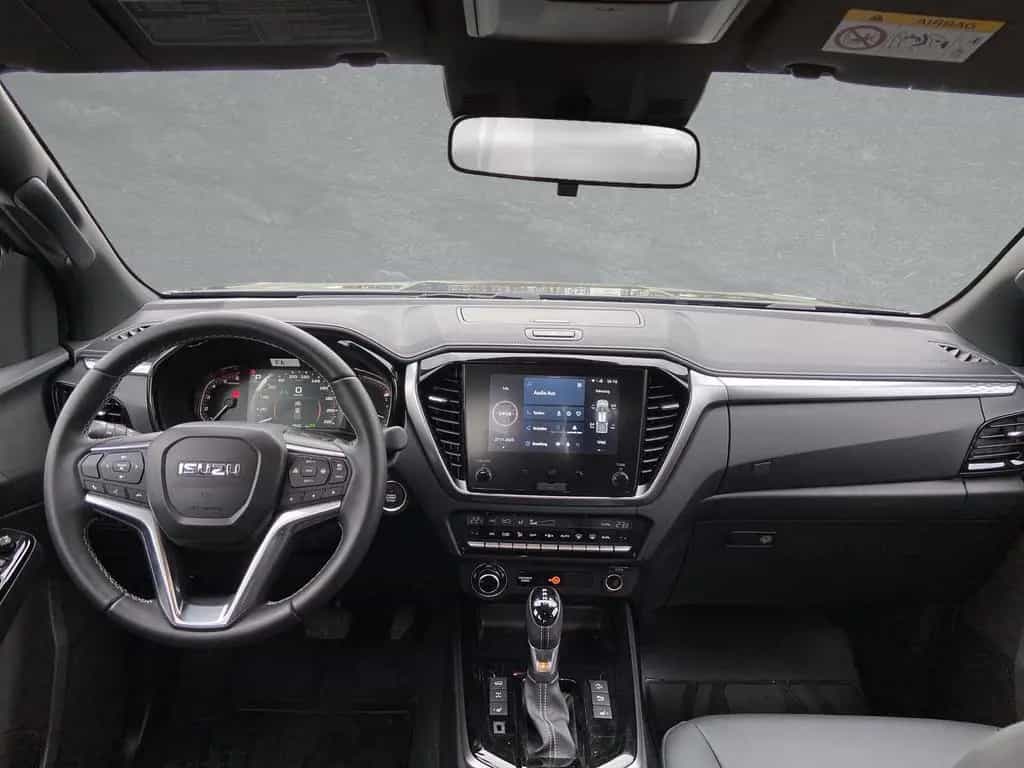 Isuzu D-Max Double Cab LSE 4x4 #SHZ #KAMERA #LEDER #SP 10/2025-photo-7