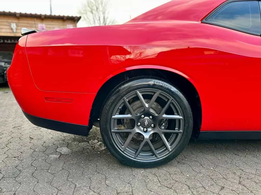 Dodge Challenger 6.4 V8 SRT*BREMBO*LED*LEDER*NAVI*PDC*GARANTIE* 07/2019-photo-16