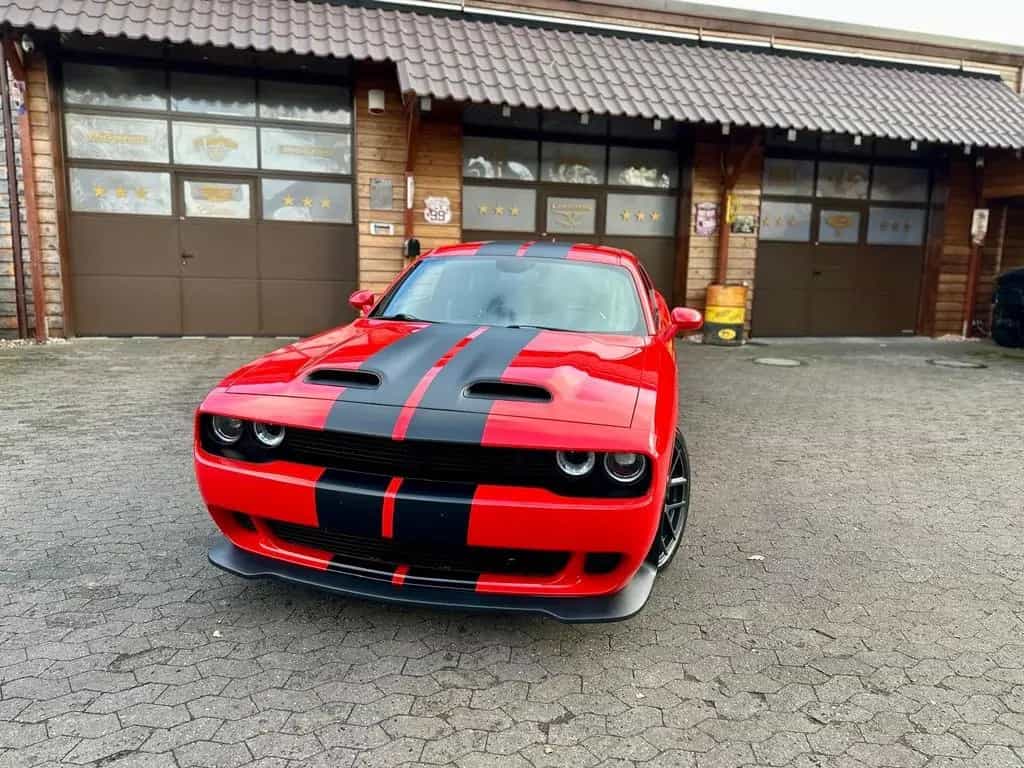 Dodge Challenger 6.4 V8 SRT*BREMBO*LED*LEDER*NAVI*PDC*GARANTIE* 07/2019-photo-2