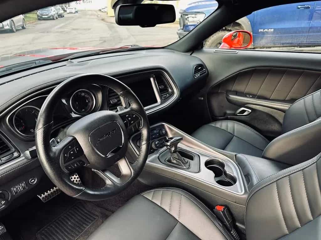 Dodge Challenger 6.4 V8 SRT*BREMBO*LED*LEDER*NAVI*PDC*GARANTIE* 07/2019-photo-34