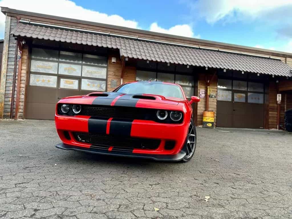 Dodge Challenger 6.4 V8 SRT*BREMBO*LED*LEDER*NAVI*PDC*GARANTIE* 07/2019-photo-4