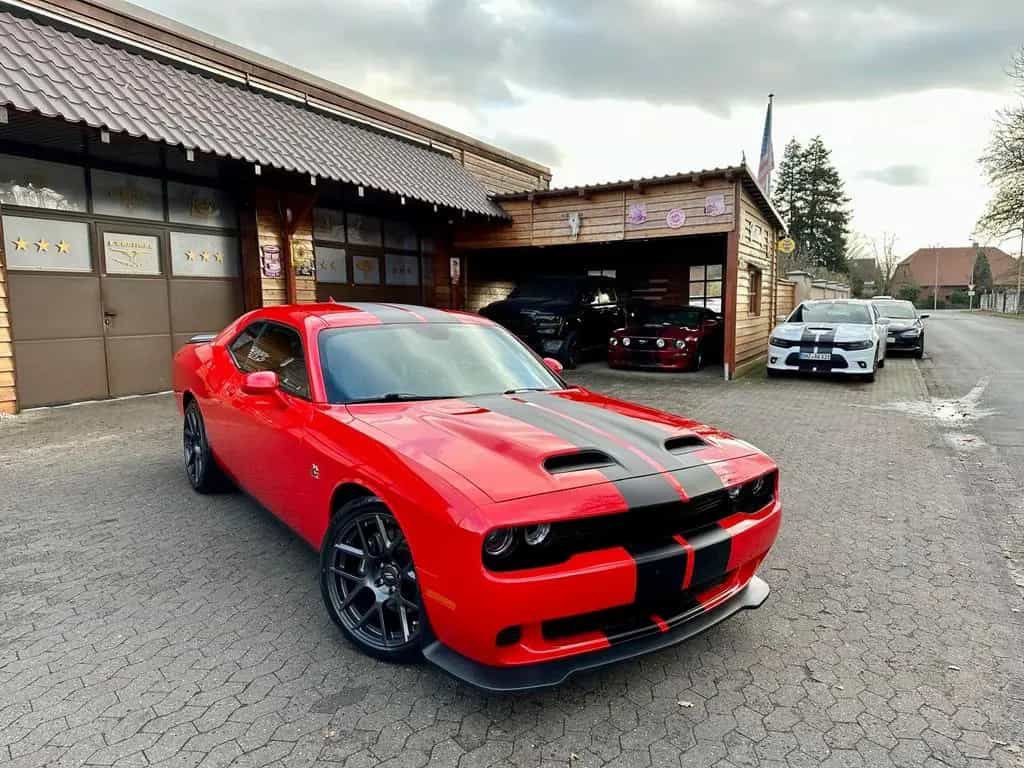 Dodge Challenger 6.4 V8 SRT*BREMBO*LED*LEDER*NAVI*PDC*GARANTIE* 07/2019-photo-9