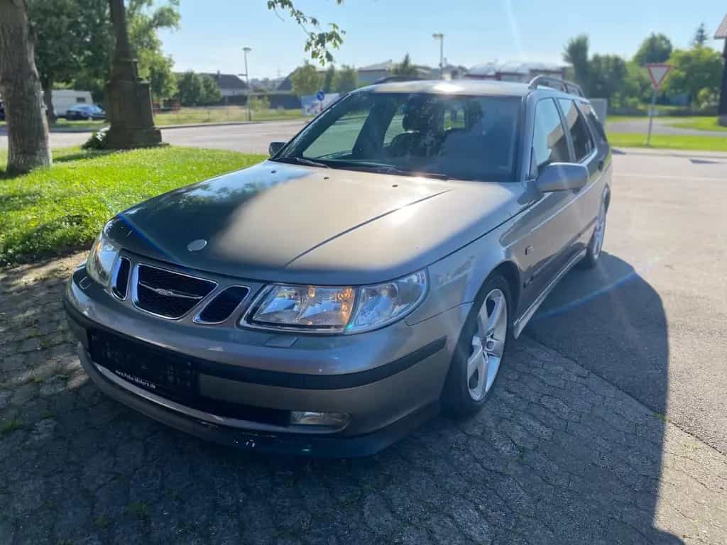 Saab 9-5 2.3 Turbo Aero Sport-Kombi*Leder*RAR*TÜV NEU 12/2001-photo-1