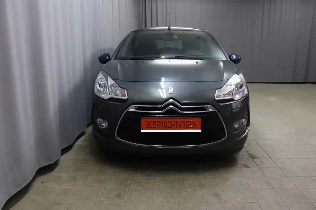 Citroën DS3 SportChic 1.6 115 kW (156 PS) Cabrio, Kli... 02/2014-photo-1
