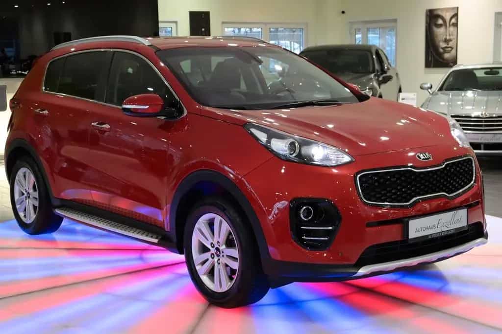 Kia Sportage Dream Team*LEDER*KAMERA*SHZ*MFL*ALU* 08/2018-photo-1